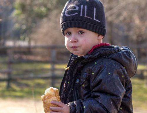 "Copilul meu cu autism este la o şcoală normală şi vorbeşte!"